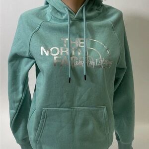NWT The North Face Seafoam Green Hoodie